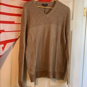 Brand new men’s express brown sweater